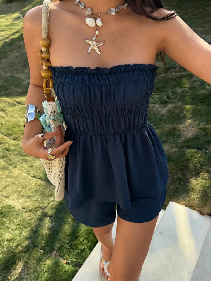Women’s Off Shoulder Strapless Crop Top and Shorts Two-Piece Set